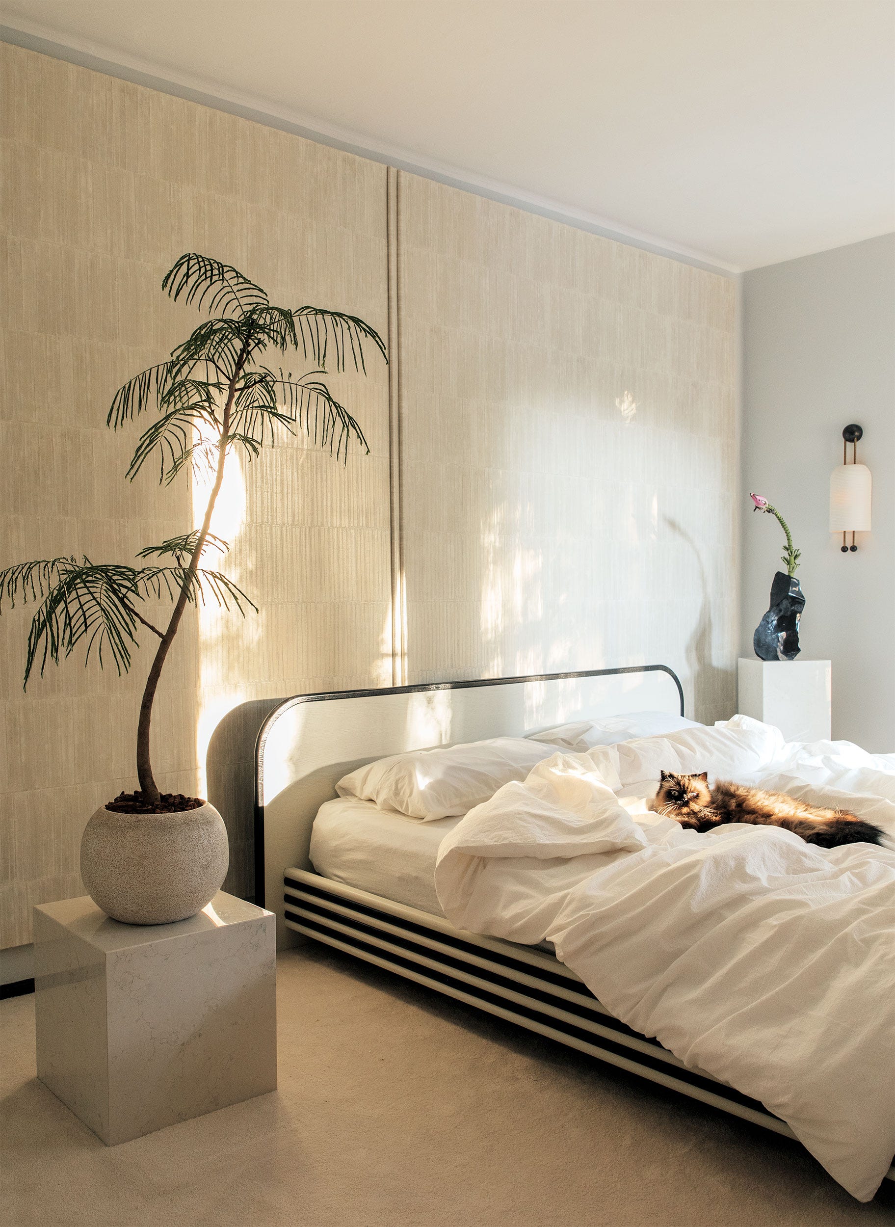 Minimalist bedroom showroom